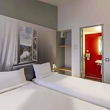 Périgueux Hotel