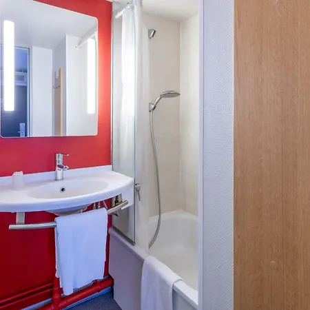 Périgueux Hotel 2*